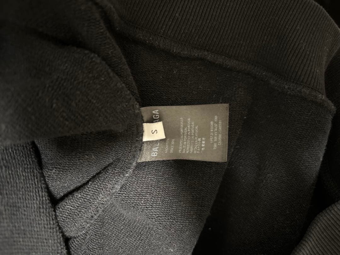 バレンシアガ　フーディー・パーカー　Sサイズ