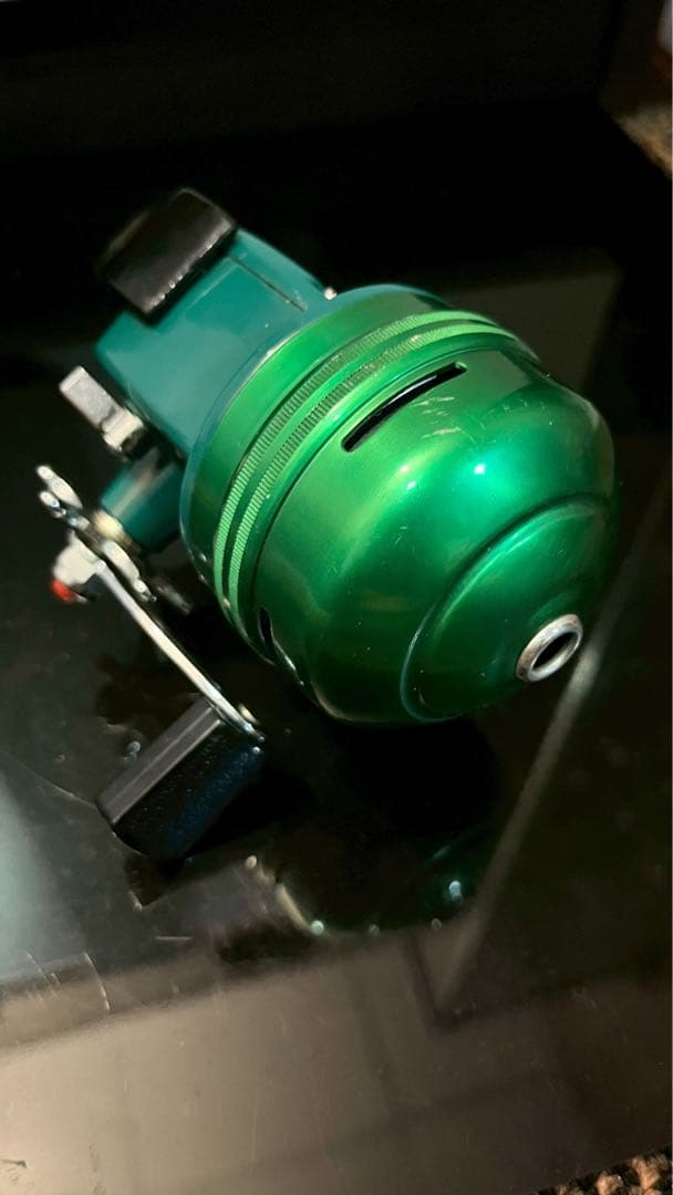 リール PENN DELUXE 420 GREEN