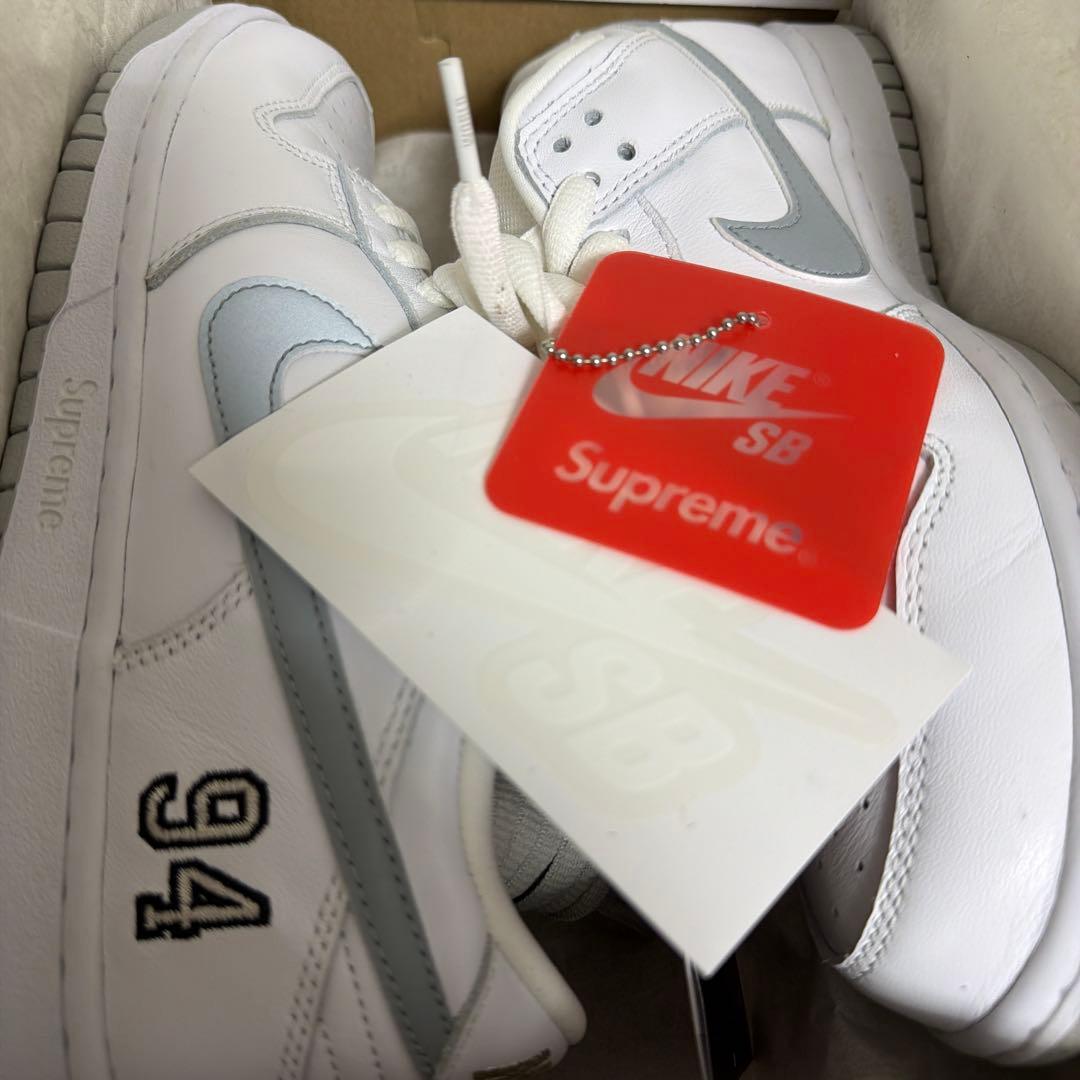 Supreme×SB Dunk \"White/llic Silver\"