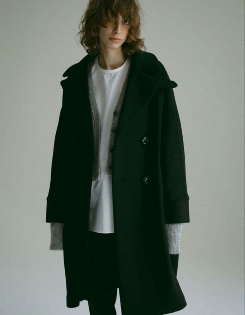 【ティッカ】スピックアンドスパン　ブラック テントコートロングコート24AW