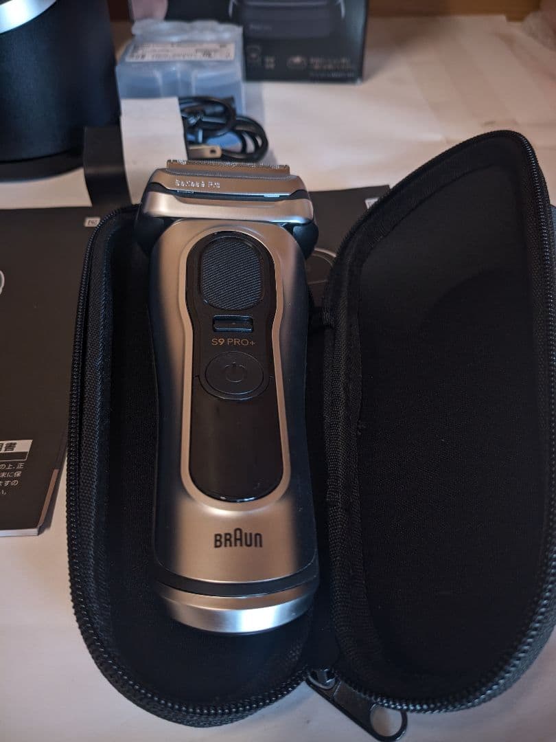 未使用 BRAUN シリーズ9 Pro+ 9587cc 電気シェーバー ブラウン