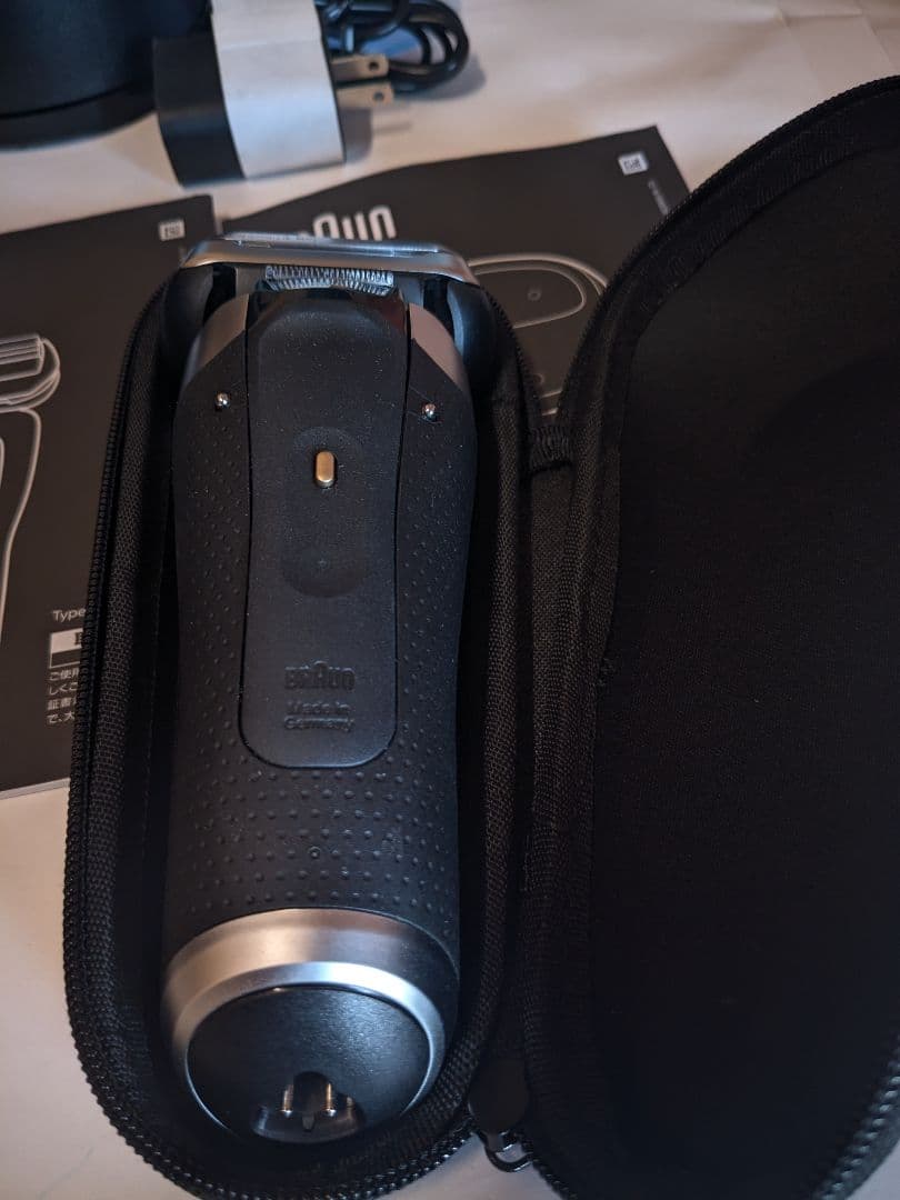 未使用 BRAUN シリーズ9 Pro+ 9587cc 電気シェーバー ブラウン