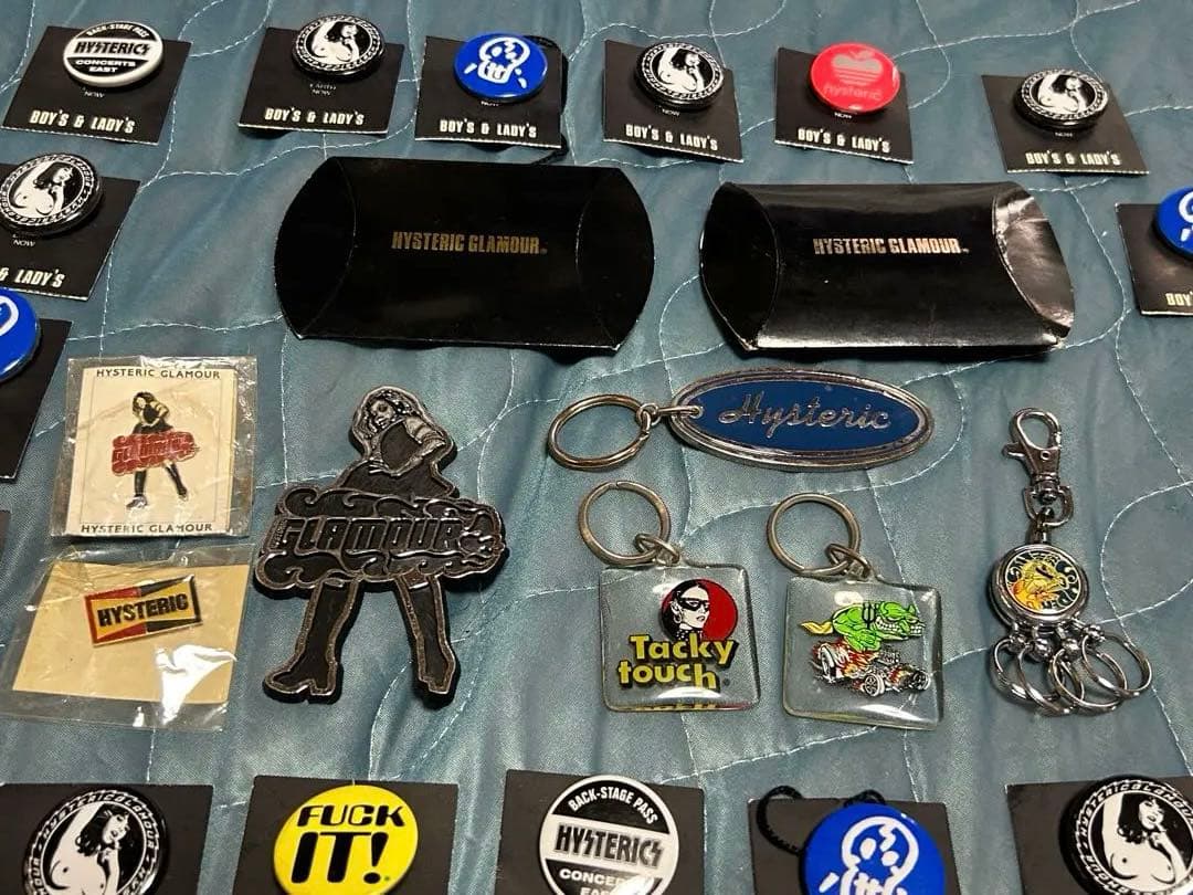 ヒステリックグラマー　ビクセンガール　グッズセット　激レア　缶バッチ　ピンズ他