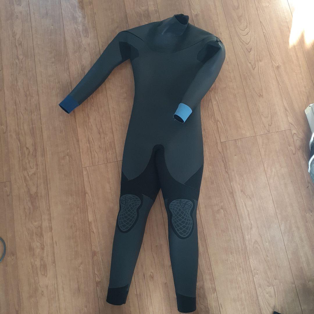 FELLOW セミドライウェットスーツキッズ 5×3mm ロングチェストジップ