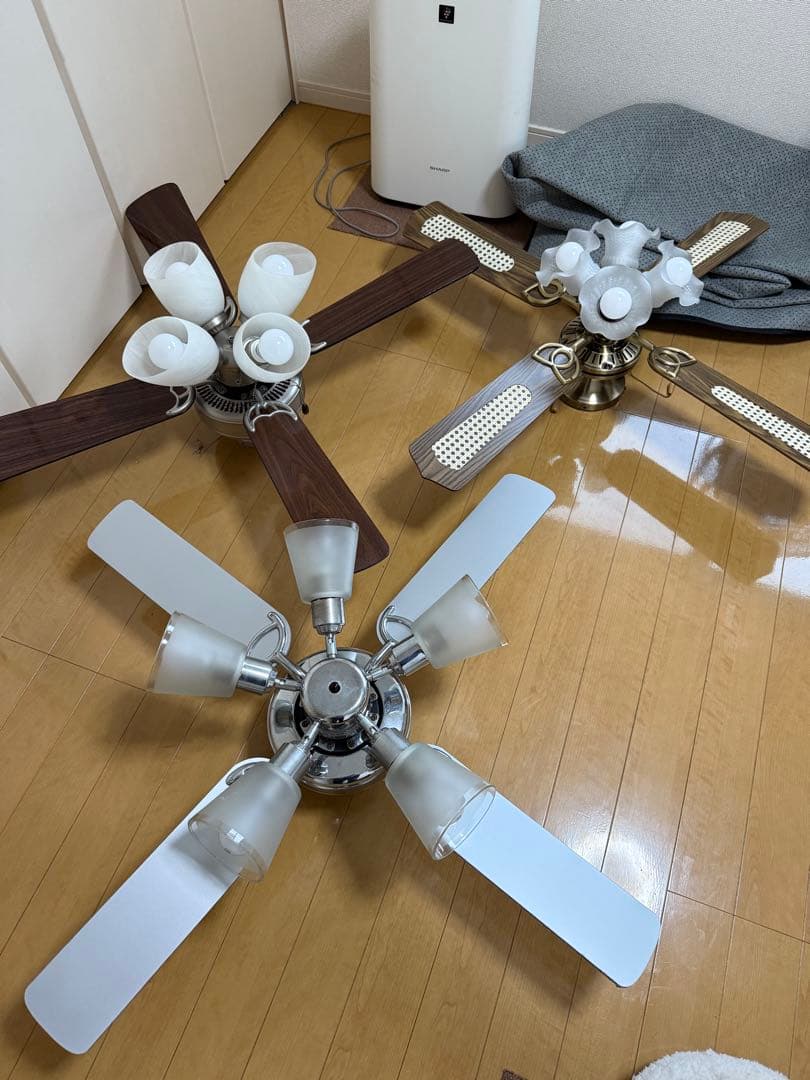 シーリングファン 5 灯 メタリック