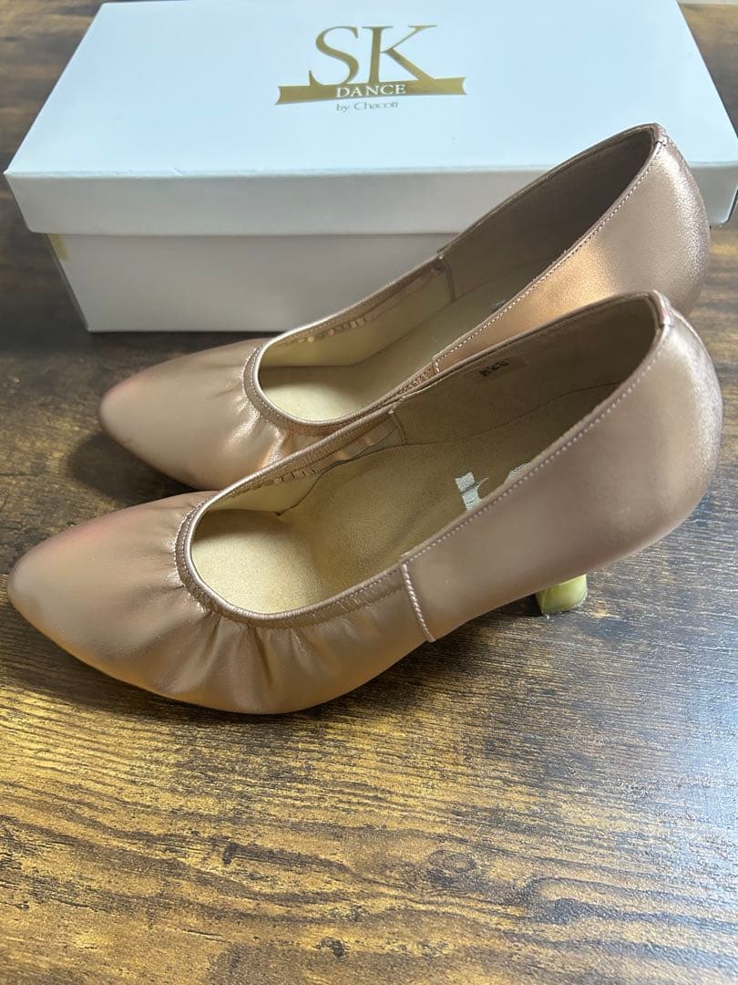 Chacott 社交ダンス　シューズ23cm ヒールプロテクター2足付き