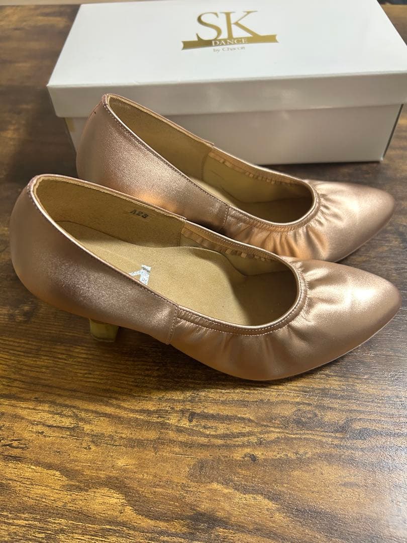 Chacott 社交ダンス　シューズ23cm ヒールプロテクター2足付き