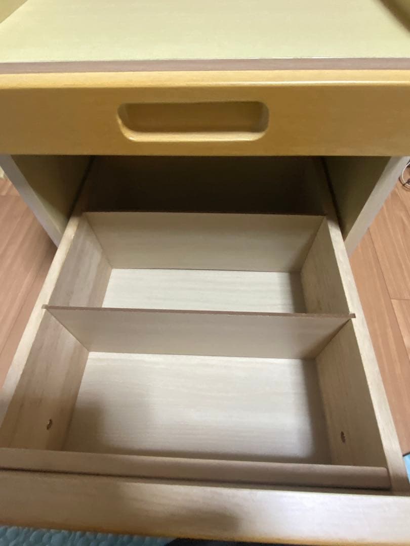 ⚠️引取り限定❗️兵庫県加古川市新在家　美品ベージュ 学習机 上部棚付き 3点セット