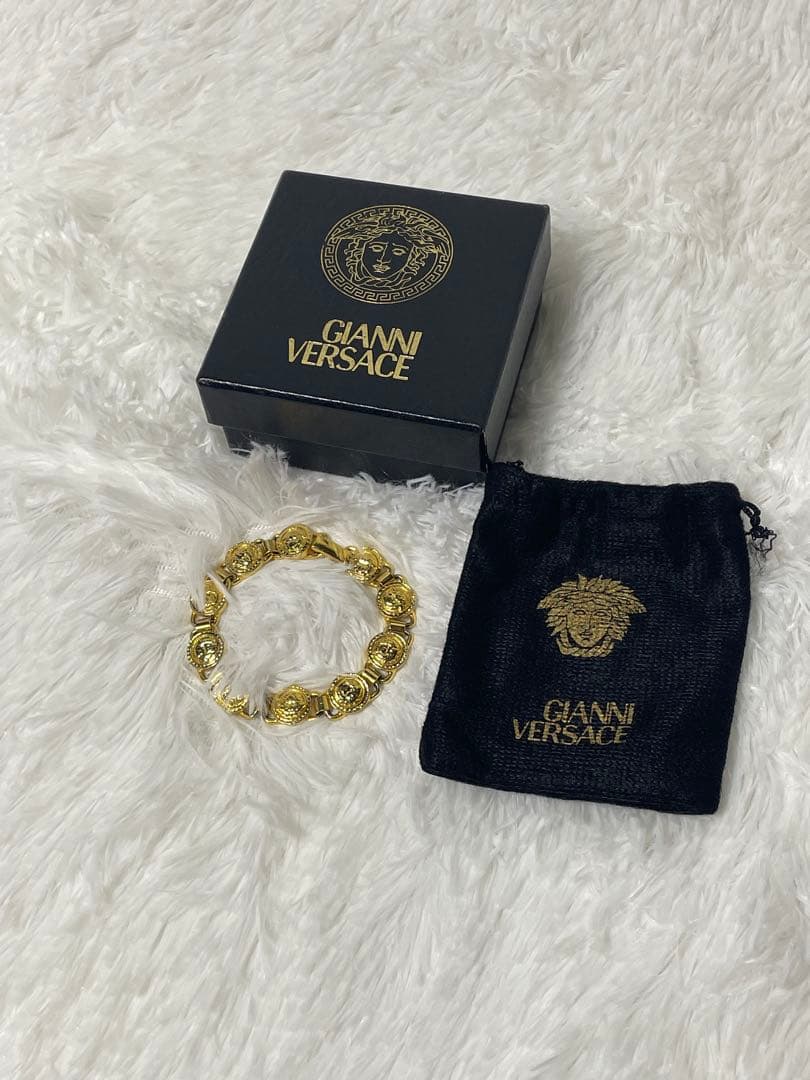 美品　GIANNI VERSACE メデューサ ブレスレット 箱・保存袋付き