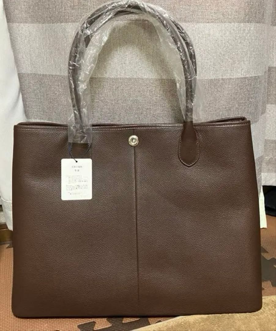 こ*ん様 新品　ユナイテッドアローズ トートバッグ 牛革　通勤　通学　A4可能