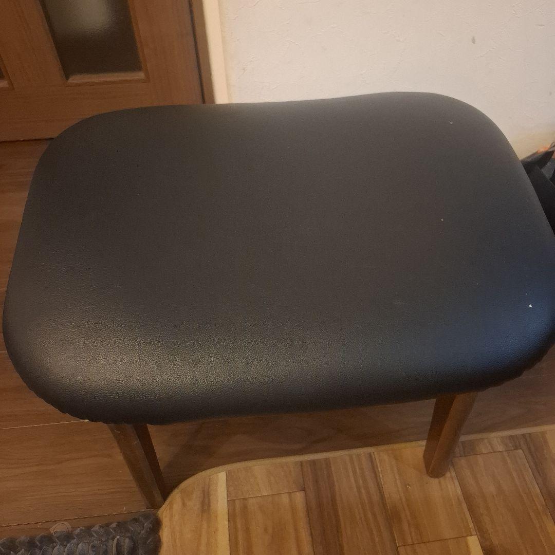 ニトリ　リラックスシリーズ　ダイニングスツール②