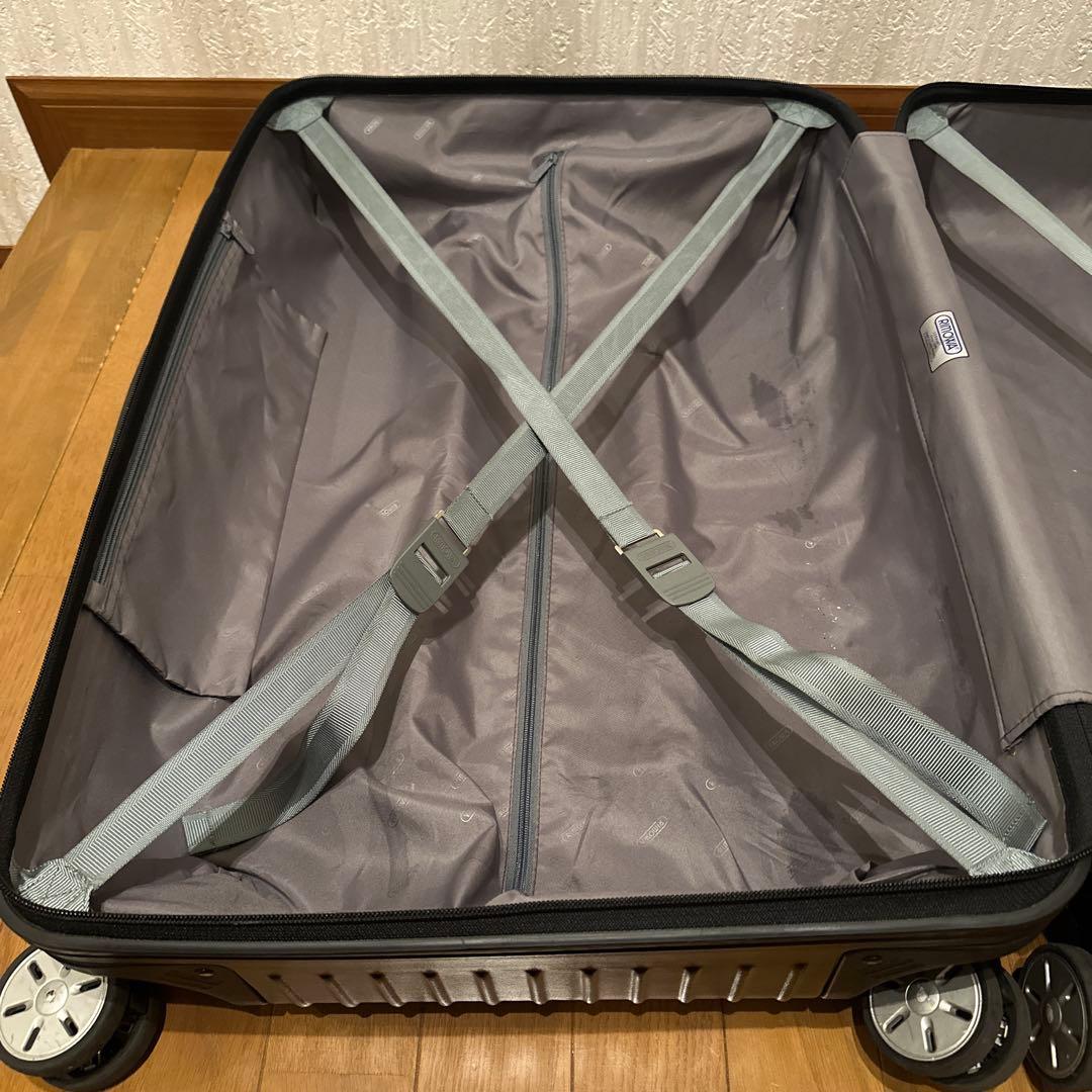 RIMOWA リモワ TSAロック搭載 サルサ キャリーケース 4輪 ブラック