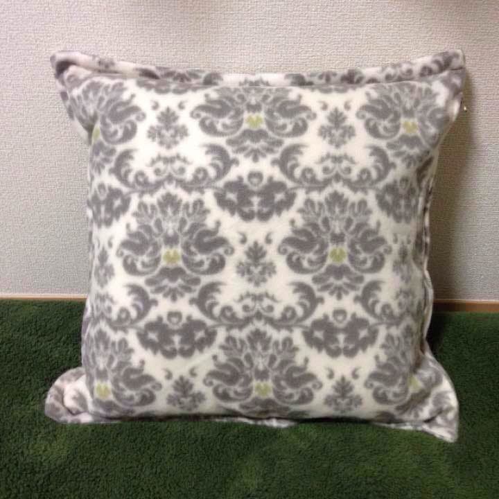 パープル２枚★ダマスク柄クッションカバー♡Rady好きな方