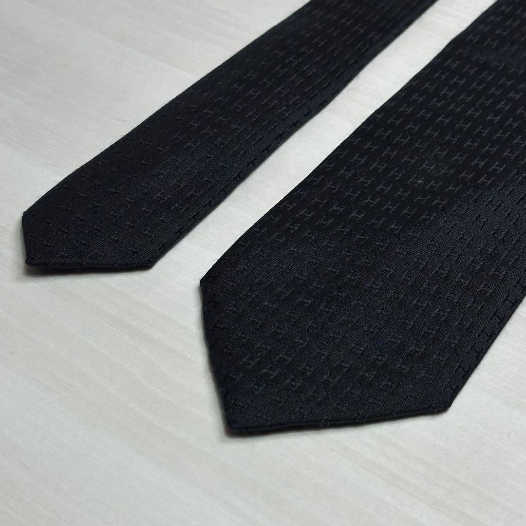 美品☆エルメス☆ファソネ☆ネクタイ☆ブラック☆ソリッド☆単色☆H柄☆573