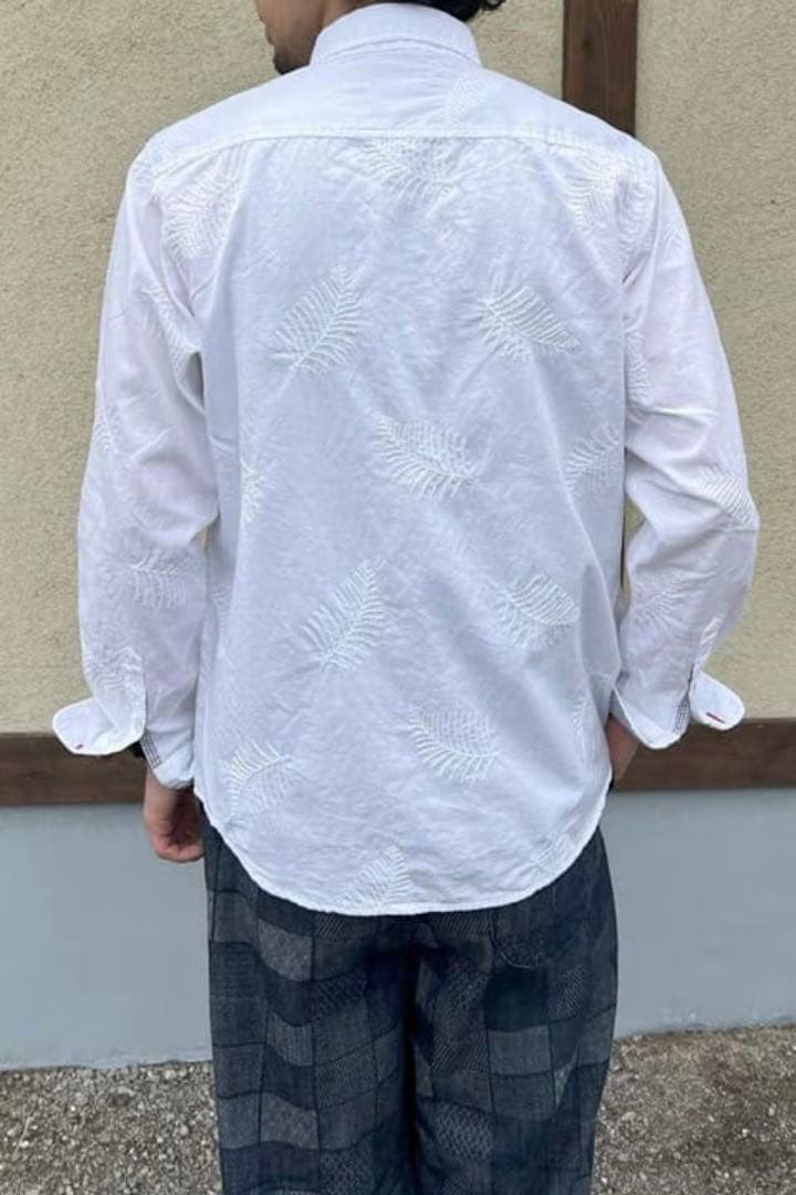 【未使用】BLUE TRICK エンブロイダリー長袖シャツ リーフ 刺繍