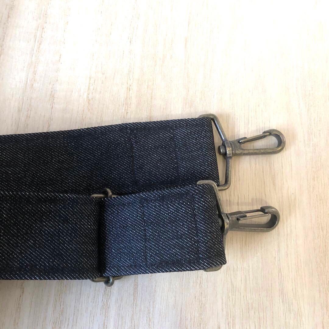 タバサ　ショルダーバッグ　ブラック×グリーン　A4サイズ