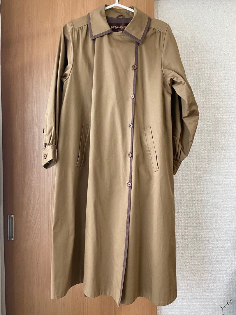 【イヴ・サンローラン】トレンチコート ベルト付き