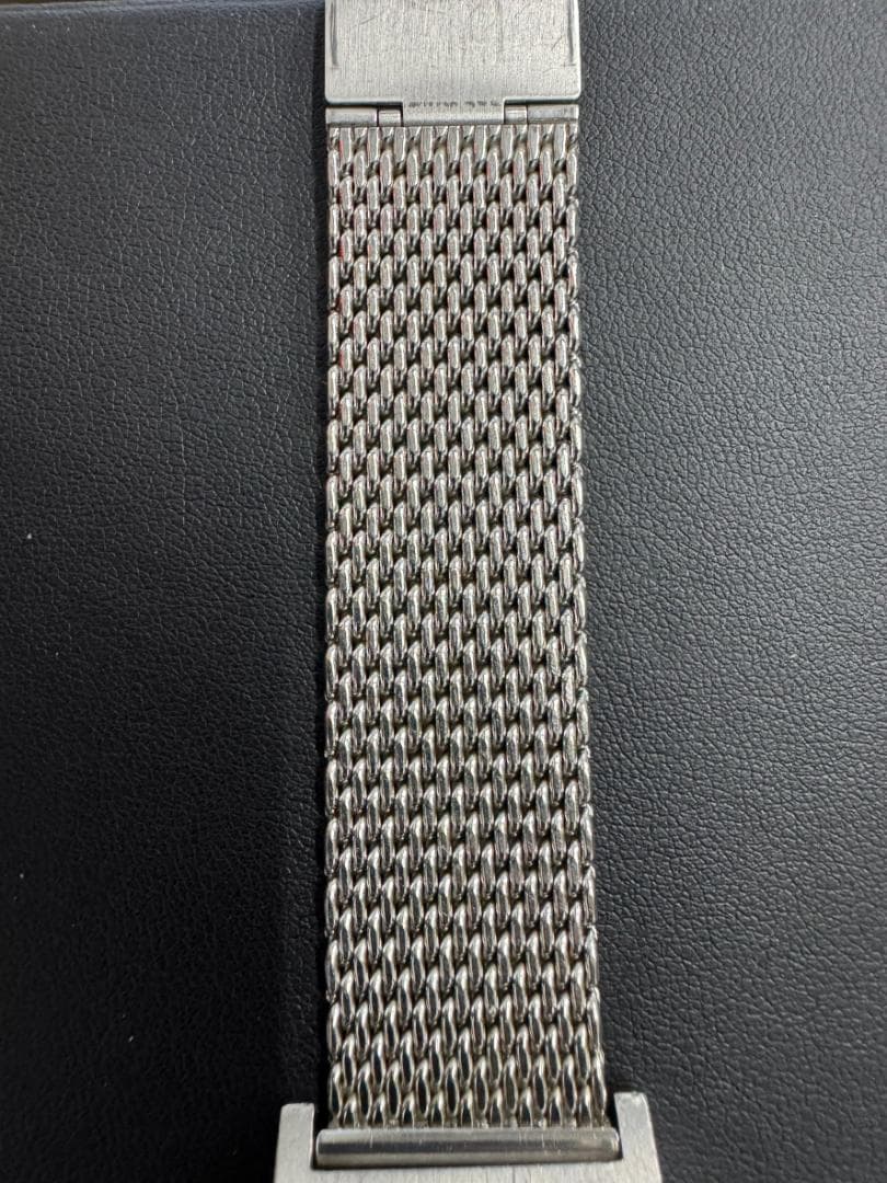 A.Dunhill 稼動品 アルフレッドダンヒル デイト付き　腕時計 8051