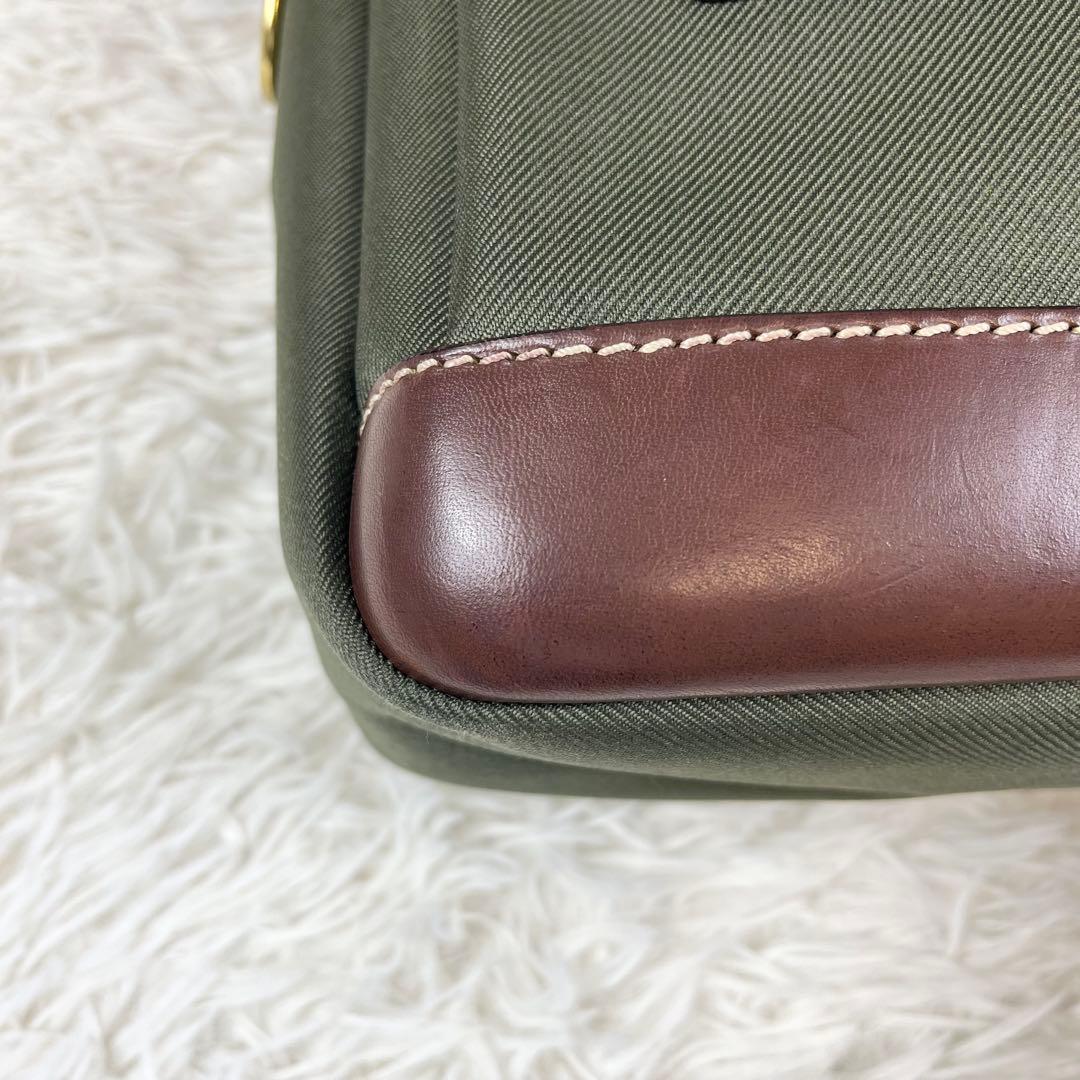 【美品】HUNTING WORLD サファリトゥデイ メッセンジャーバッグ