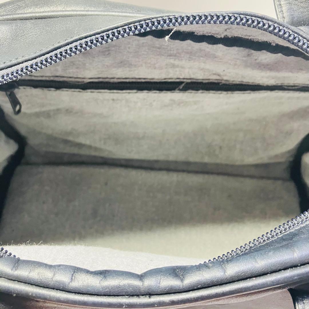 美品　ロエベ ミニボストン アマゾナ28アナグラム 金金具 レザー ブラック 黒