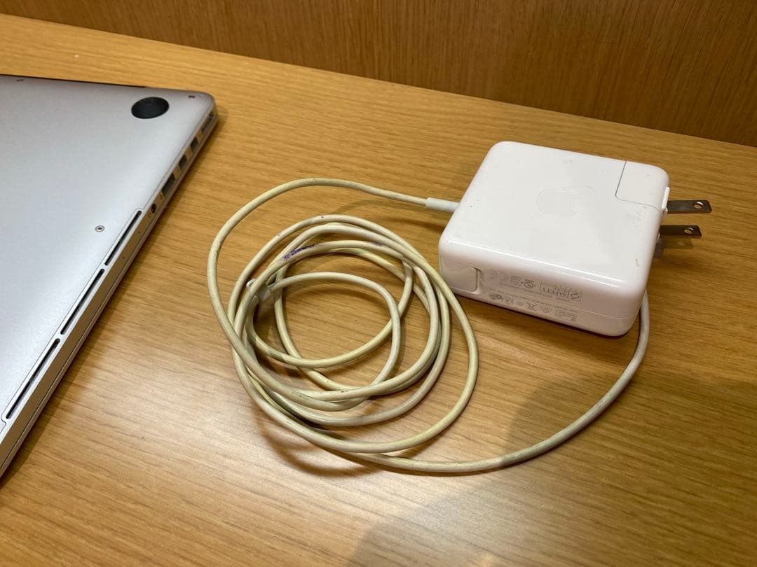 MacBook Pro 13インチ　A1502 Retina 16GB 1TB