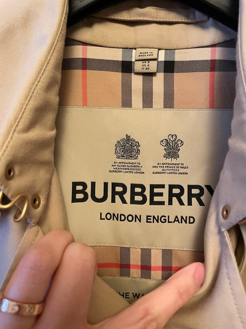 BURBERRY ロング ウォータールーヘリテージ トレンチコート　バーバリー