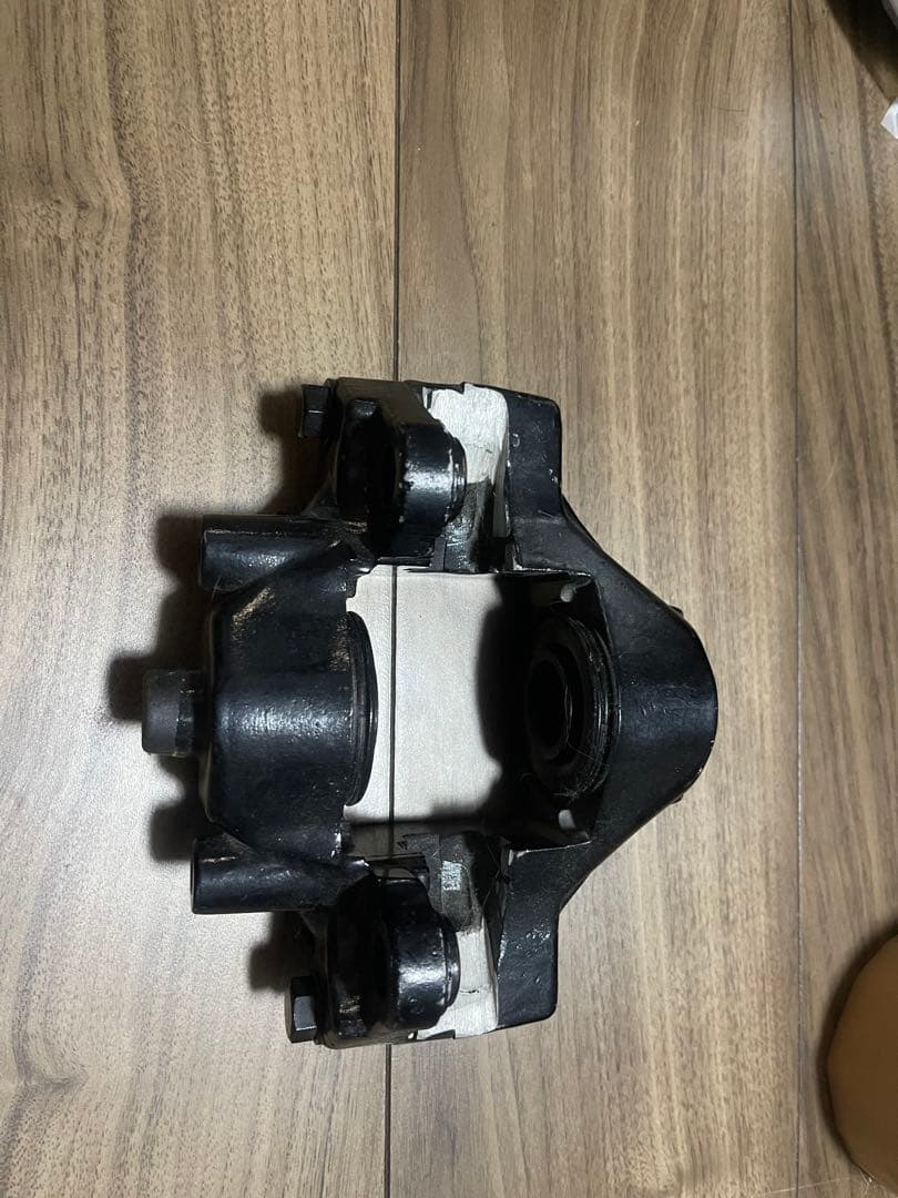 E*3様 スカイラインECR33リアブレードキャリパー