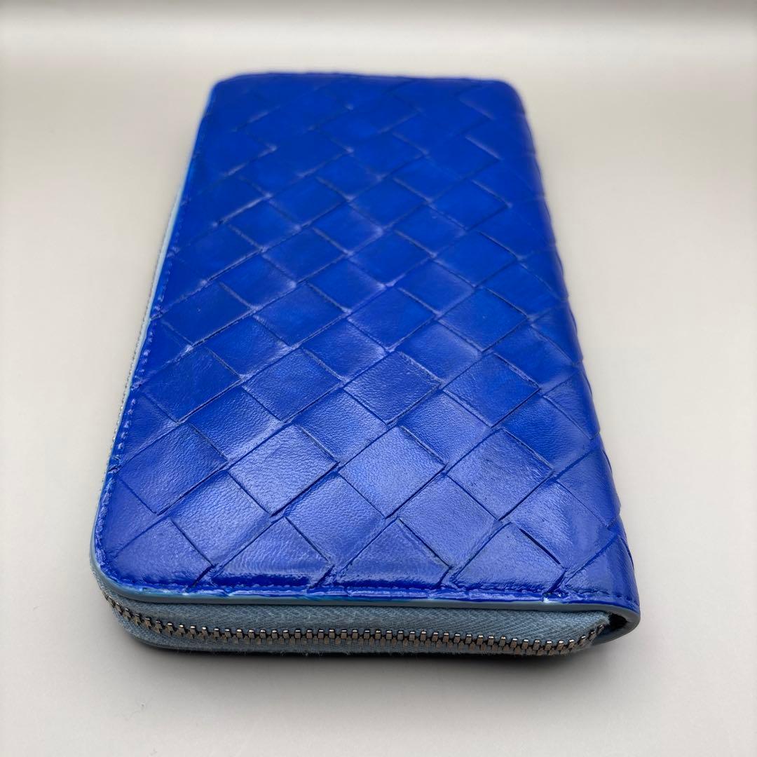 ◆正規品◆現行ボッティガヴェネタイントレチャート ラウンドファスナー長財布