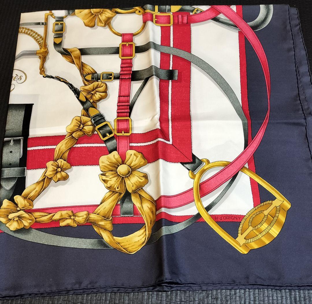 お値下げしました！HERMES　エルメス　スカーフ　美品