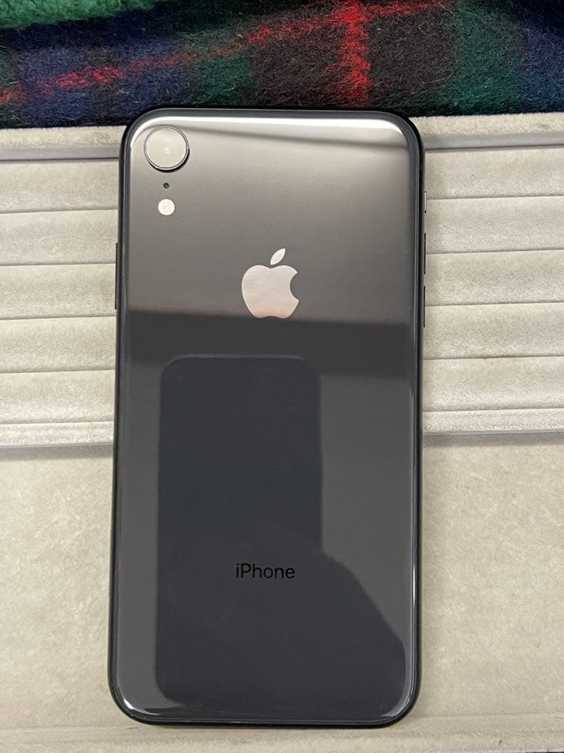 iPhone XR 64GB ブラックSIMフリー バッテリー80% Apple