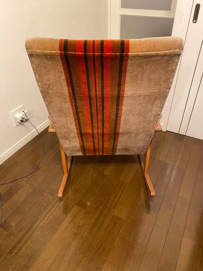 1*3様 ビンテージ　ロッキングチェア　モケット　☆ミッドセンチュリー　昭和レト