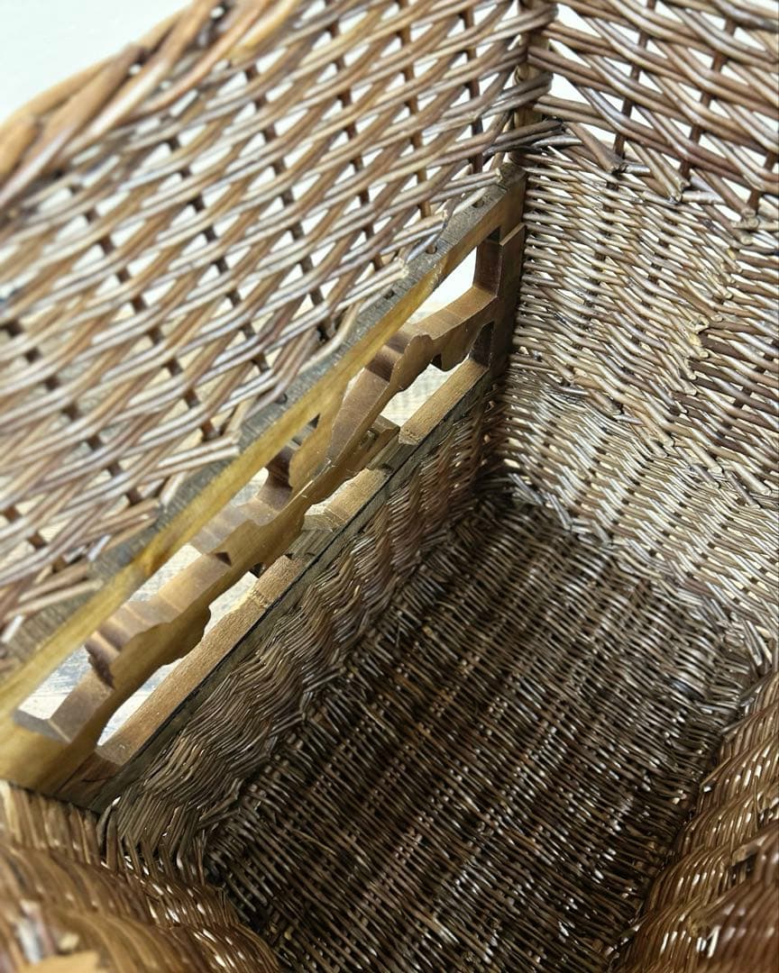 20世紀中頃　柳編み 収納かご バスケット 木彫装飾 鳥 手編み ウィロー　藤