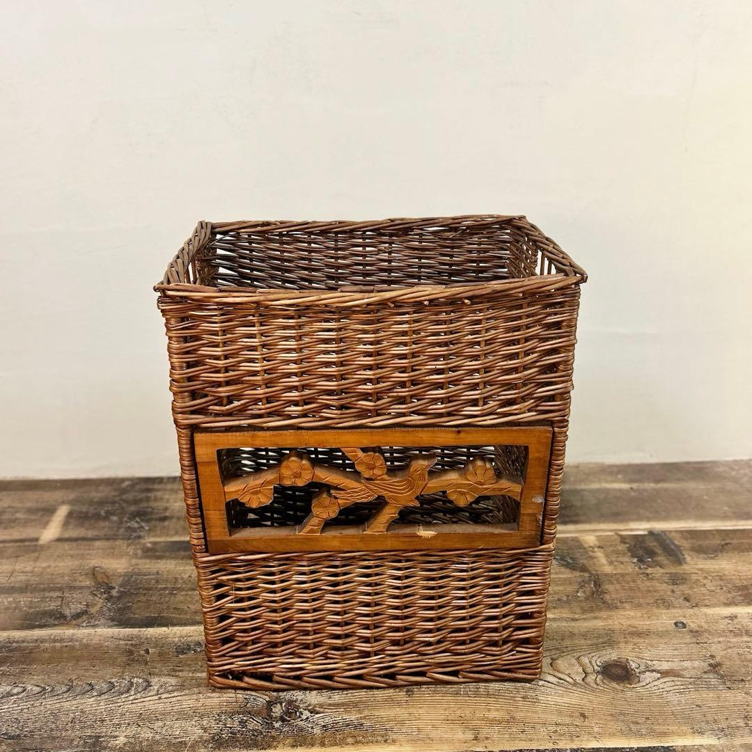 20世紀中頃　柳編み 収納かご バスケット 木彫装飾 鳥 手編み ウィロー　藤