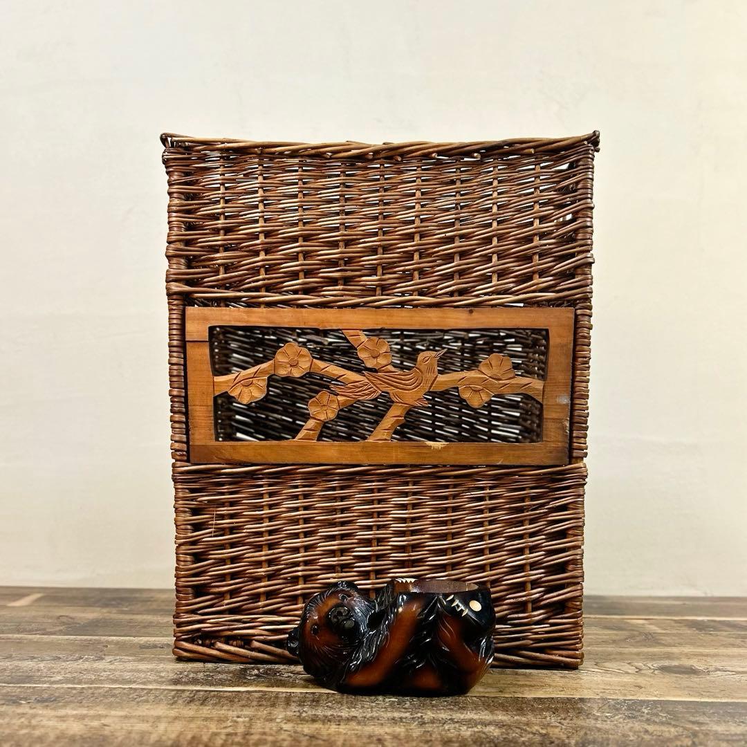 20世紀中頃　柳編み 収納かご バスケット 木彫装飾 鳥 手編み ウィロー　藤