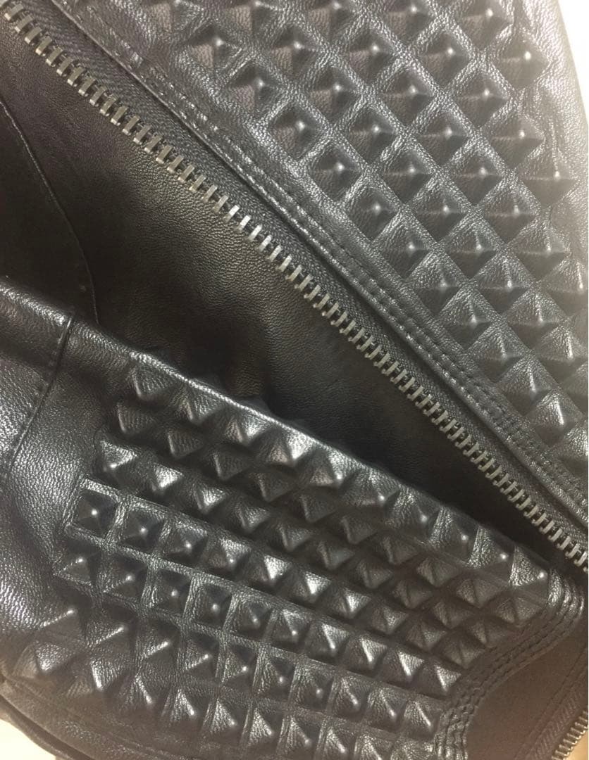 レザージャケット　本革　リアルレザー　スタッズ黒