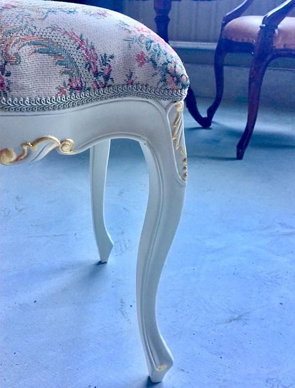 値下げ！　新品未使用　猫脚スツール　ロココ調　薔薇柄　アンティーク調 金箔張り