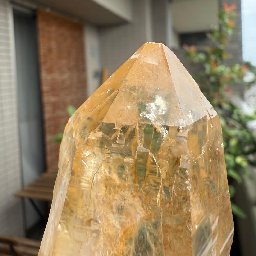 ヒマラヤ水晶　ゴールデンヒーラー 114g 専用台座付き　成長線　接合線 原石④