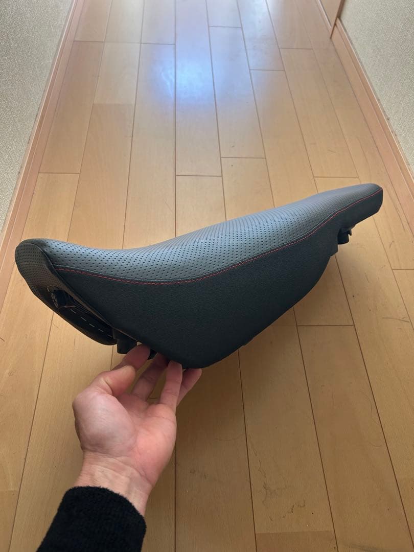 グロム125jc61後期アイディアルシート