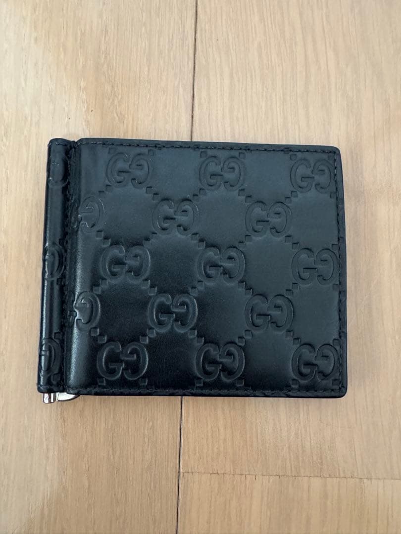 GUCCI 二つ折り財布　マネークリップ財布