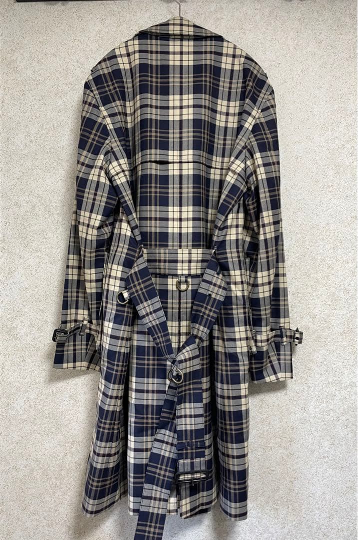 【aakichi様】美品！アクアスキュータム　チェック柄トレンチコート