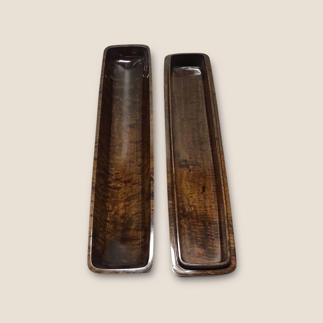 楓縮斑杢造り黒漆染め　拭き漆蓋もの