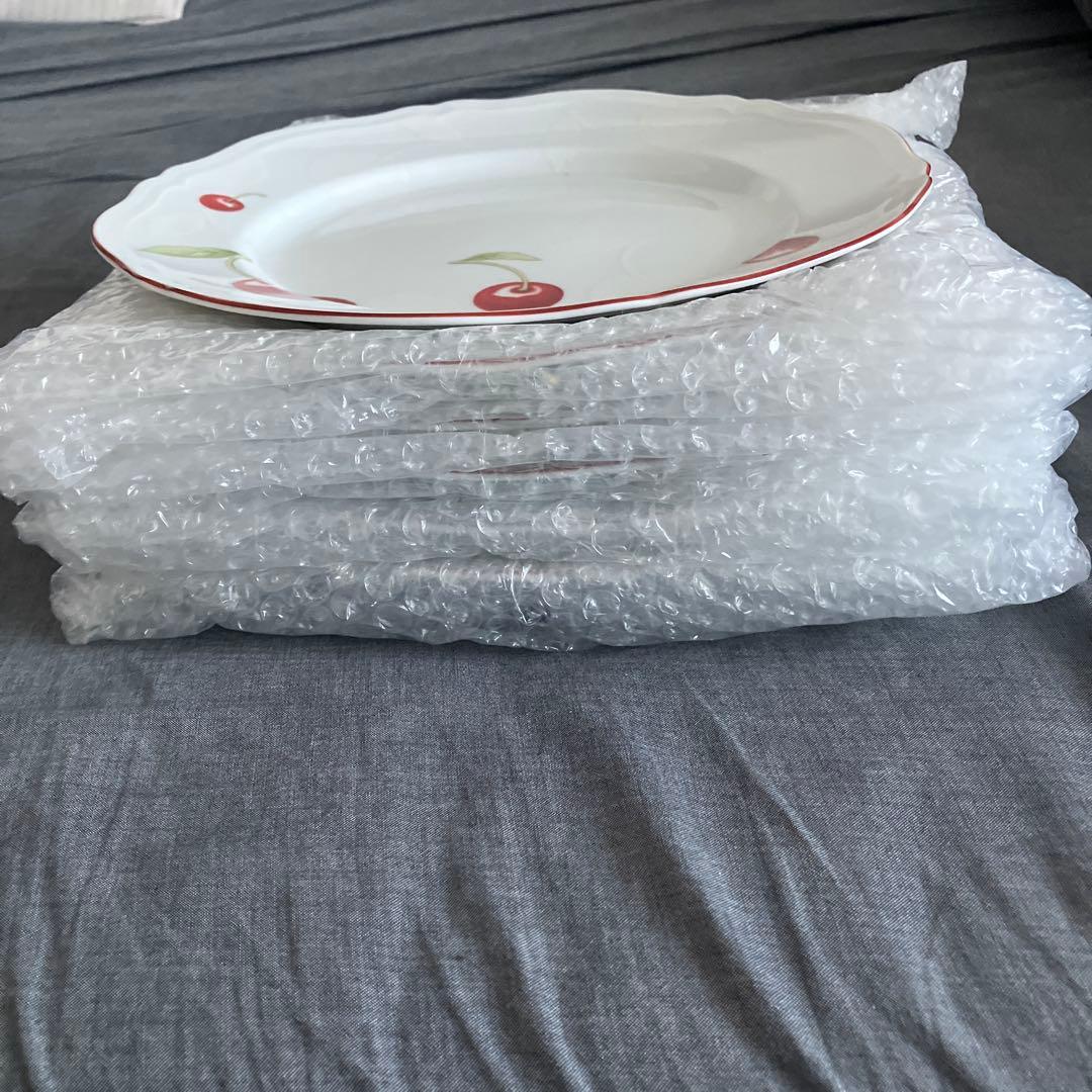 チェリー装飾の白い皿リチャードジノリ6枚