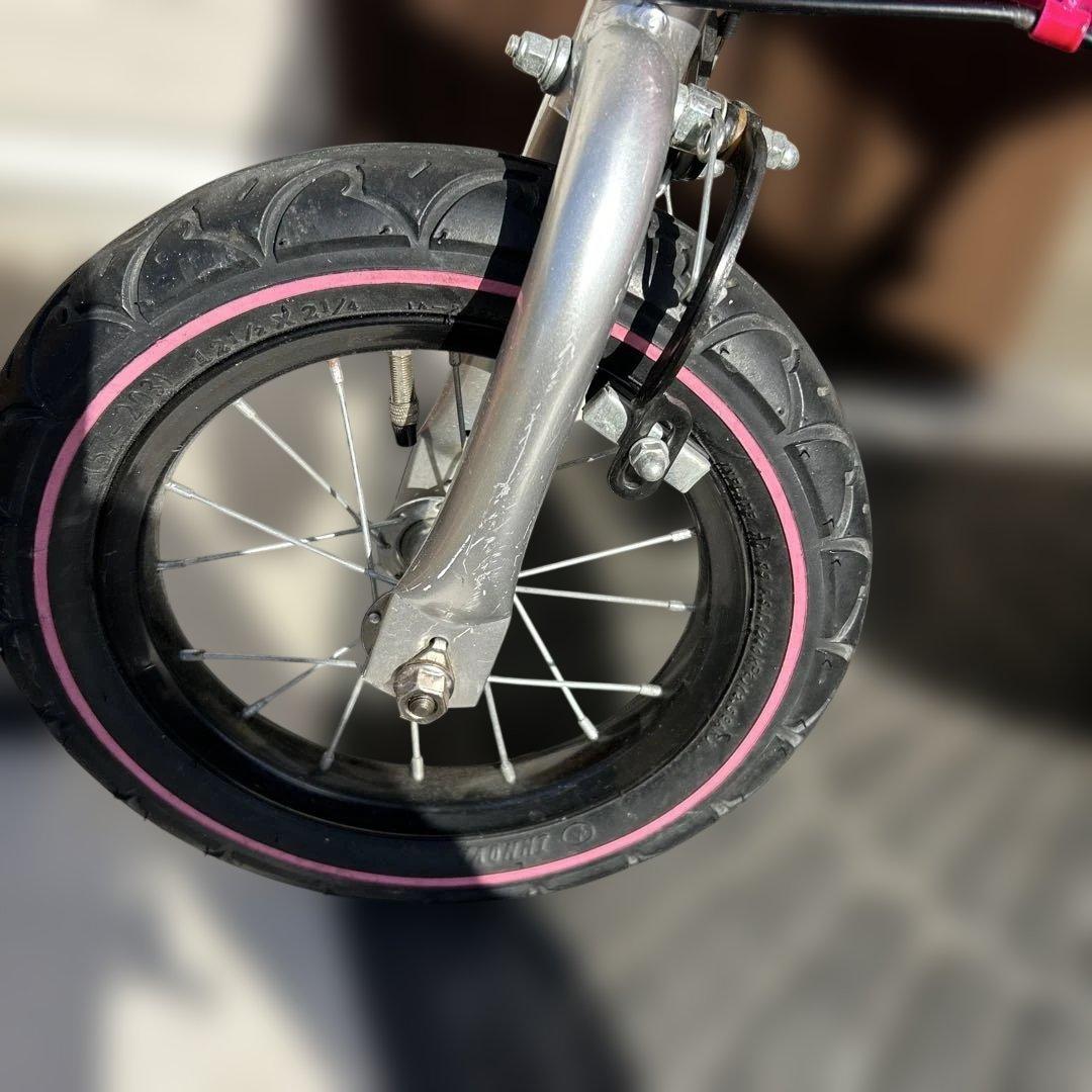 ⭐️お値下げHenshin Bike 幼児用自転車 ピンク12インチ固定付き