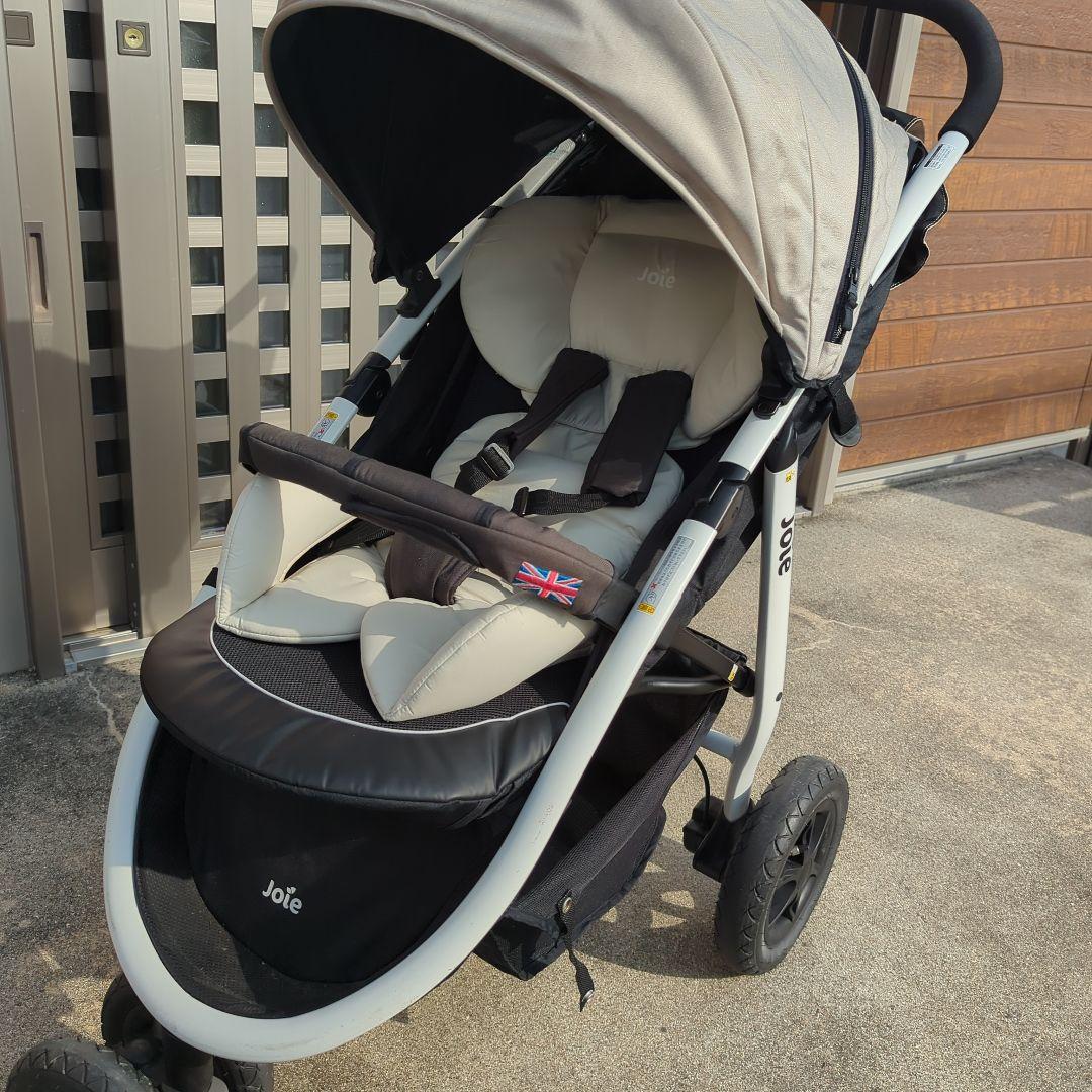 E*u様 Joie ベビーカー　ライトトラックスエア　クッション付　（カシュー）