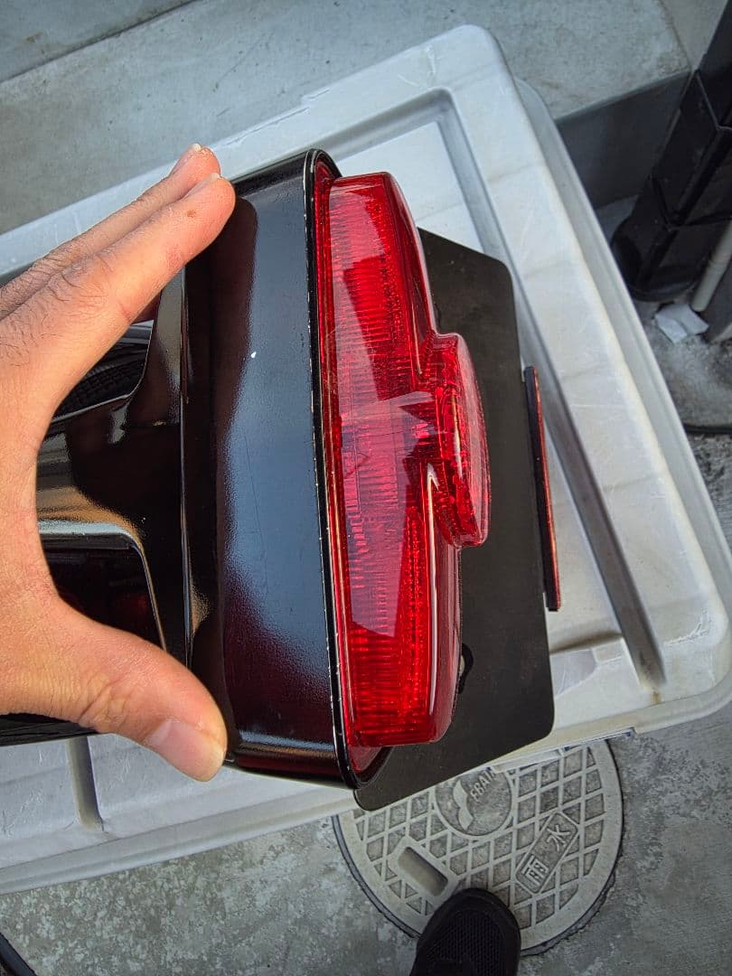 CB1100RS 純正フェンダーとテールランプ