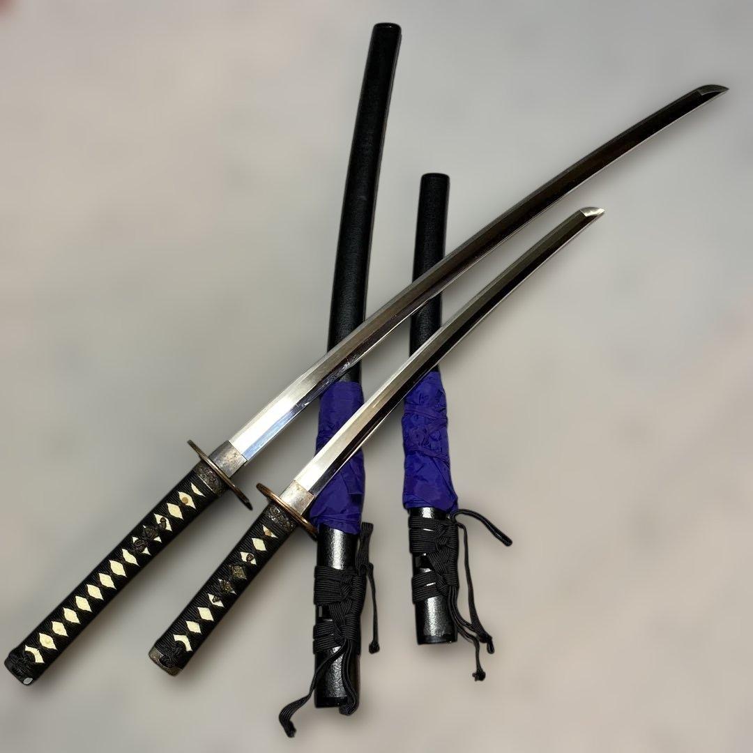 上級模造刀大小２本(刀袋付) 黒柄 竹笹小判鍔