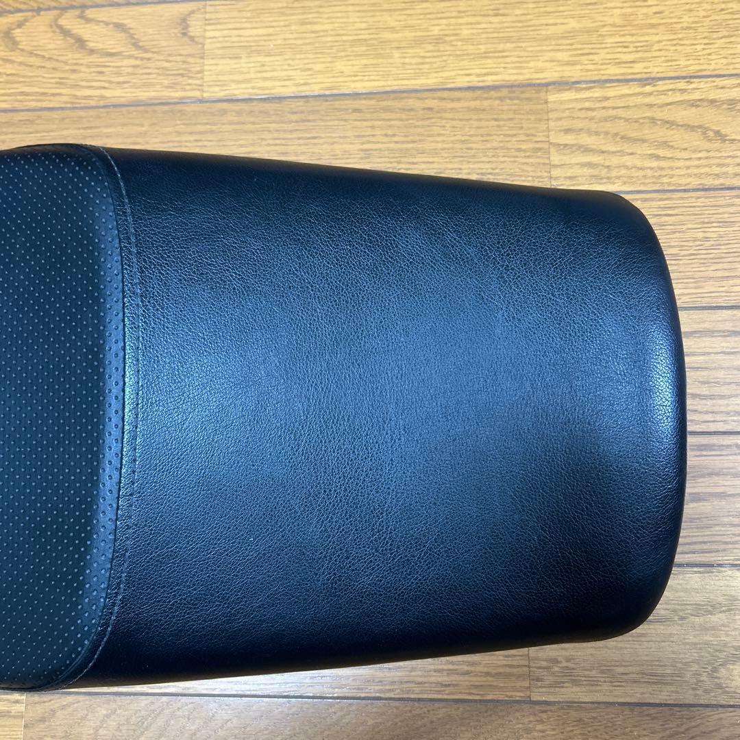 t*i様 ZZR1100C ディンプル生地張り替え済シート 0126