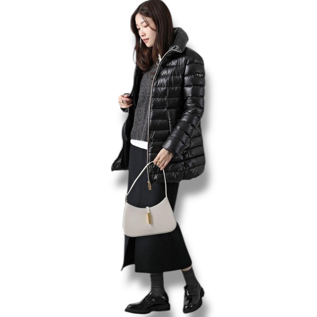 極美品 TATRAS FLUANTA タグ付き 24AW ダウンジャケット 黒