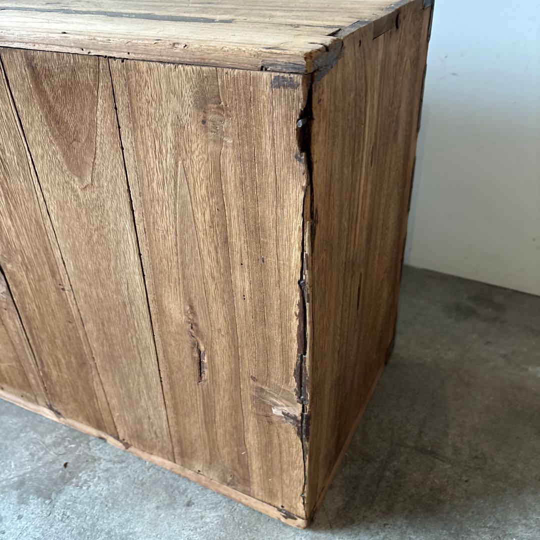 古いちょっと大きめの小引き出し　小箪笥　桐箪笥　和家具　当時物