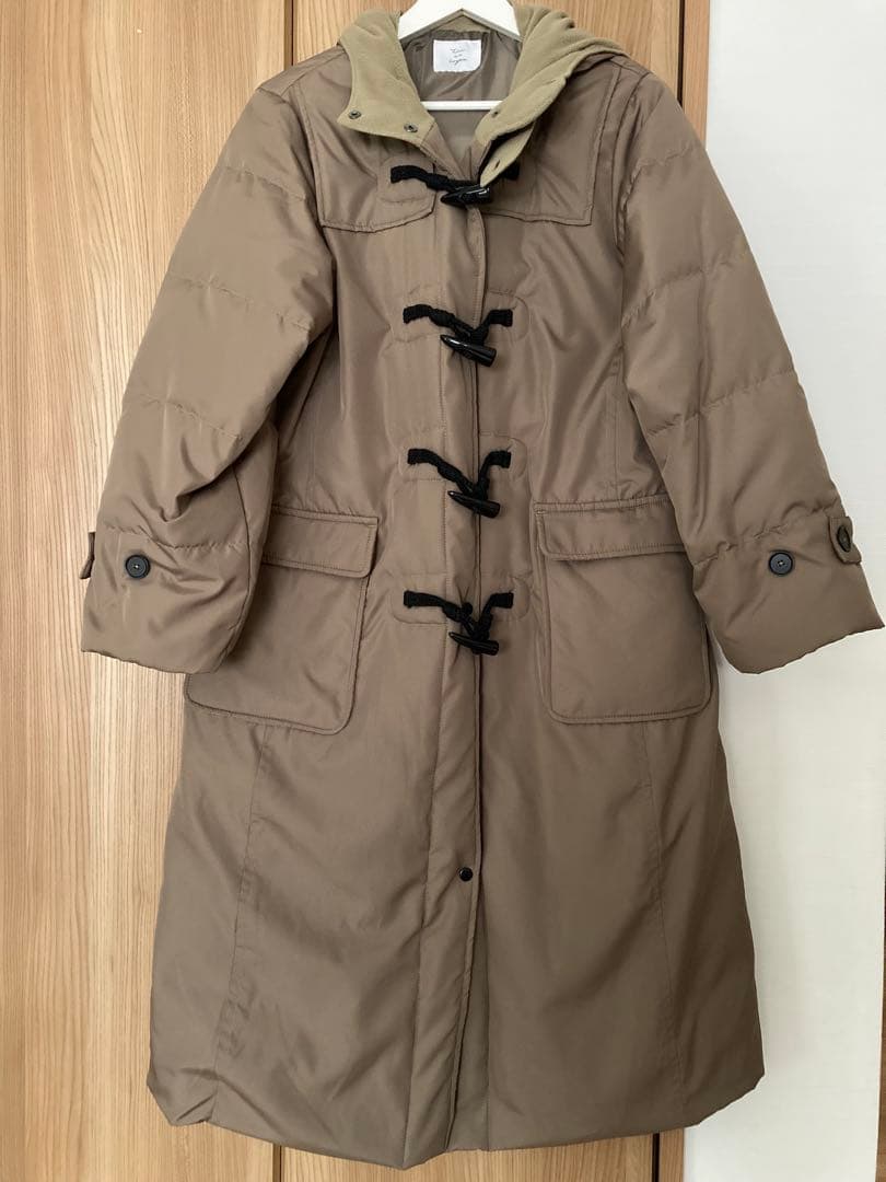 Live in comfort くぼっちコラボ ロングダッフルダウンコート M
